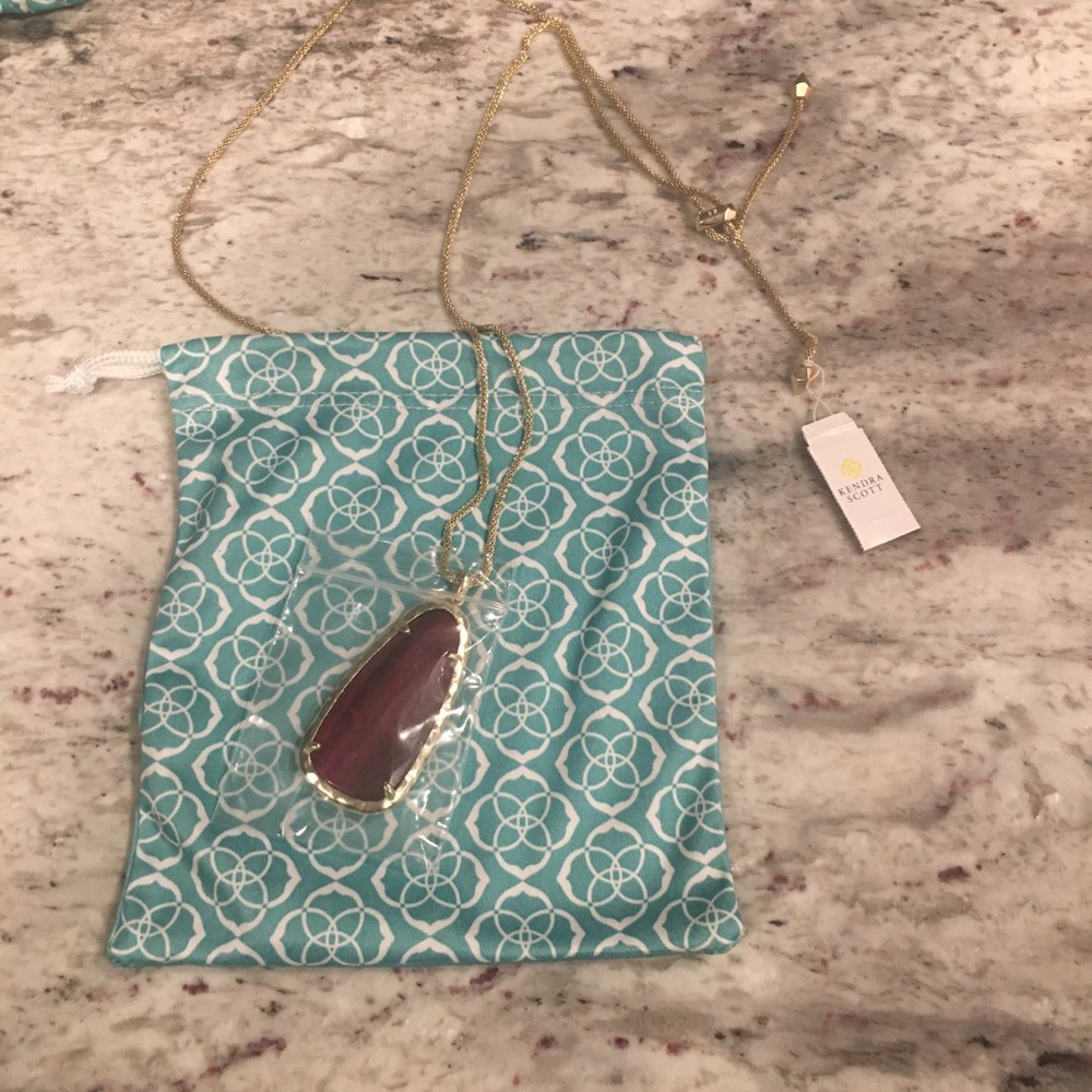 Kendra Scott Necklace
